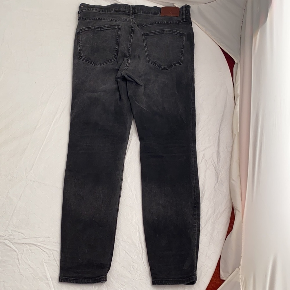 Madewell black distressed high riser skinny jeans - Picture 12 of 14